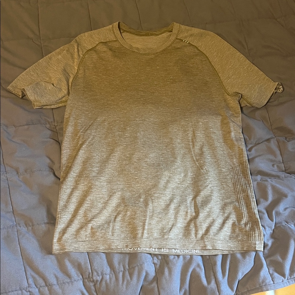 Lululemon metal vent